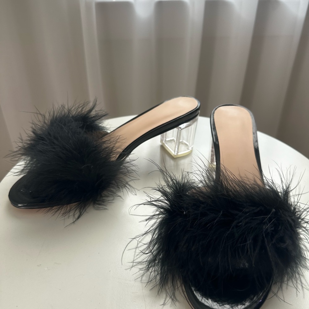 Black Faux Fur Slide Heels with Clear Block Heel - Picture 2 of 3